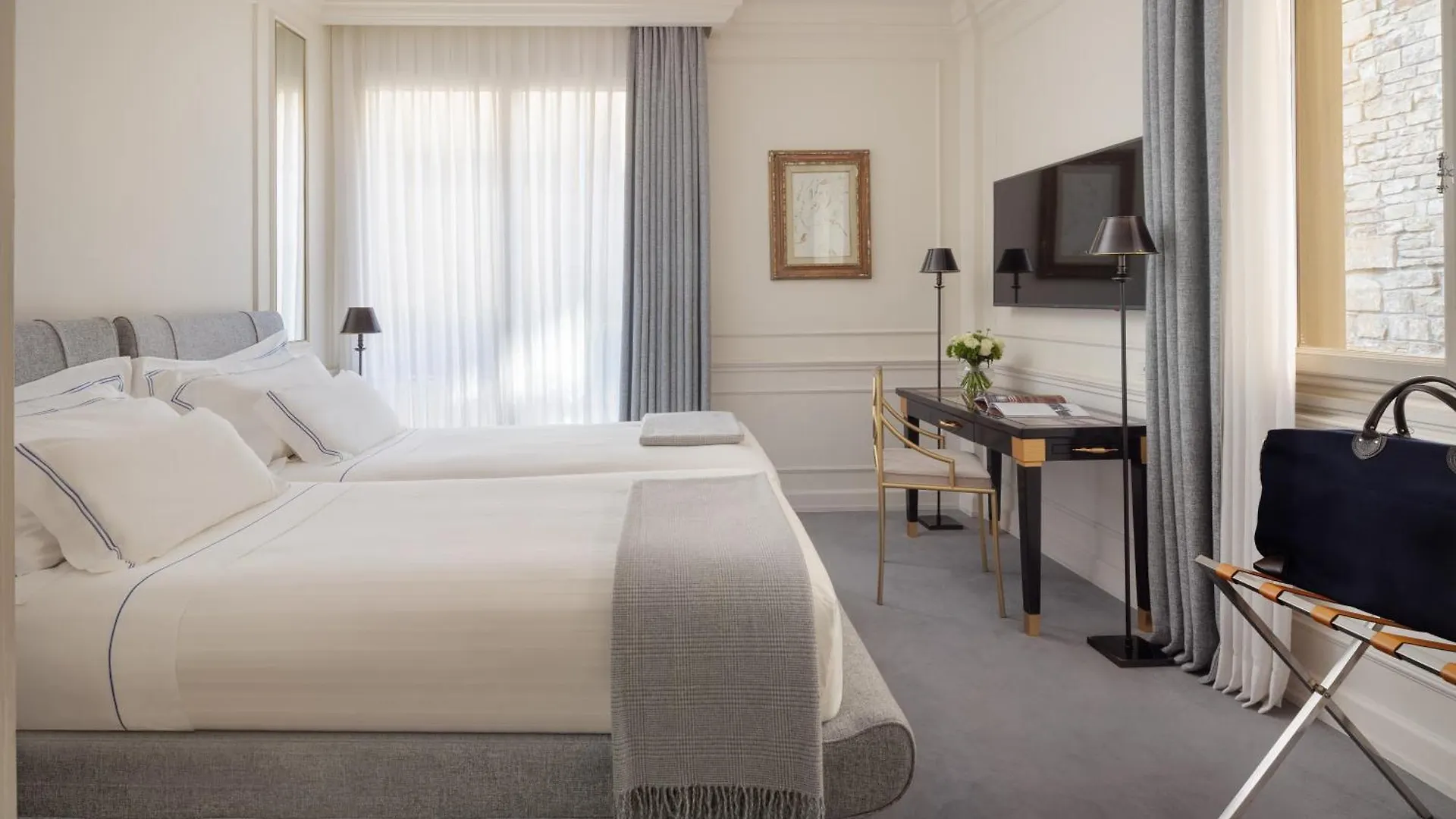 Lungarno Luxury Apartments - By Lungarno Collection Florence