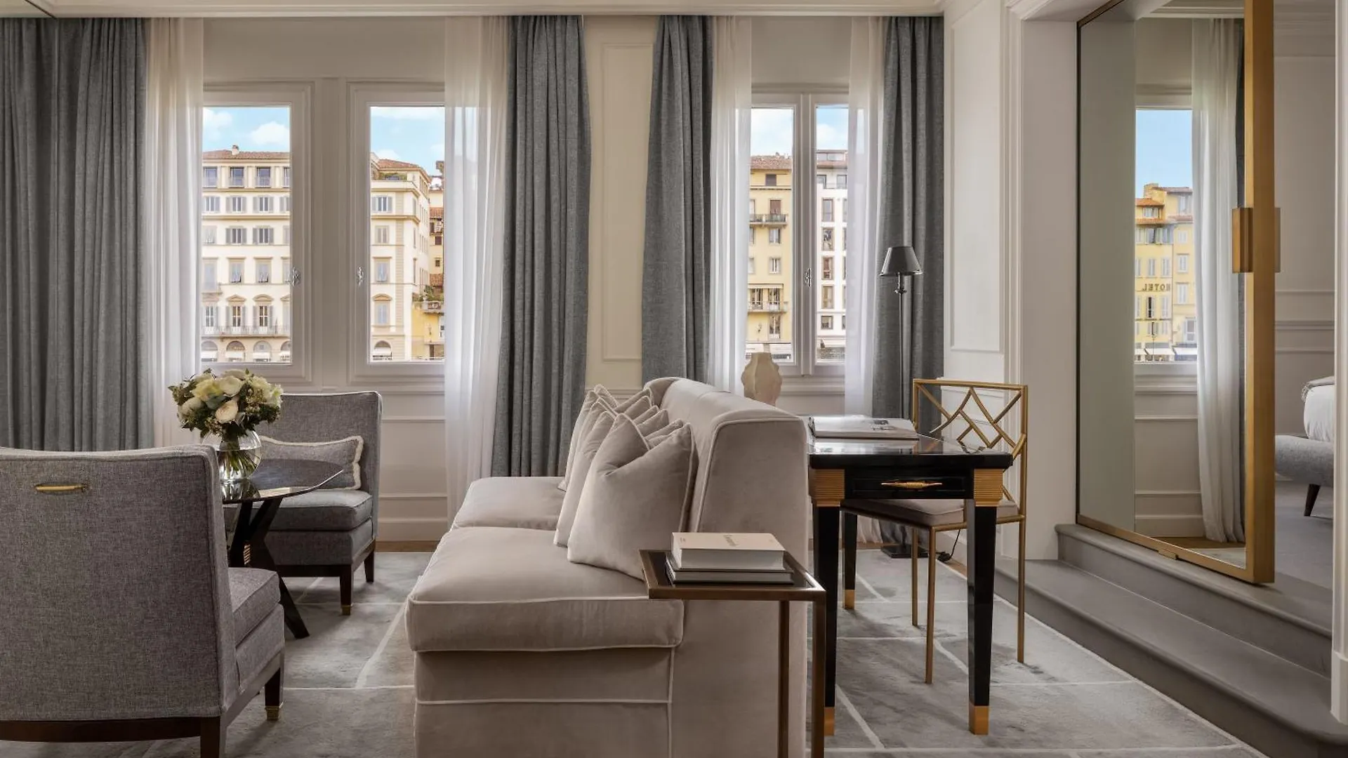 Lungarno Luxury Apartments - By Lungarno Collection Florence