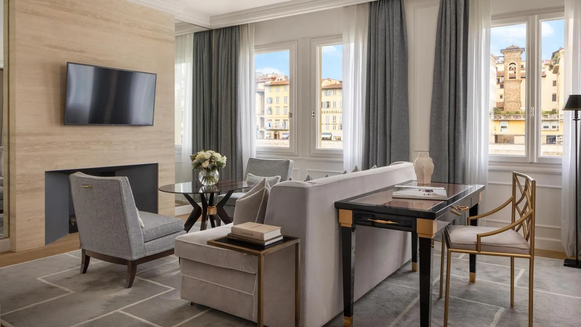 Lungarno Luxury Apartments - By Lungarno Collection Florence Italy