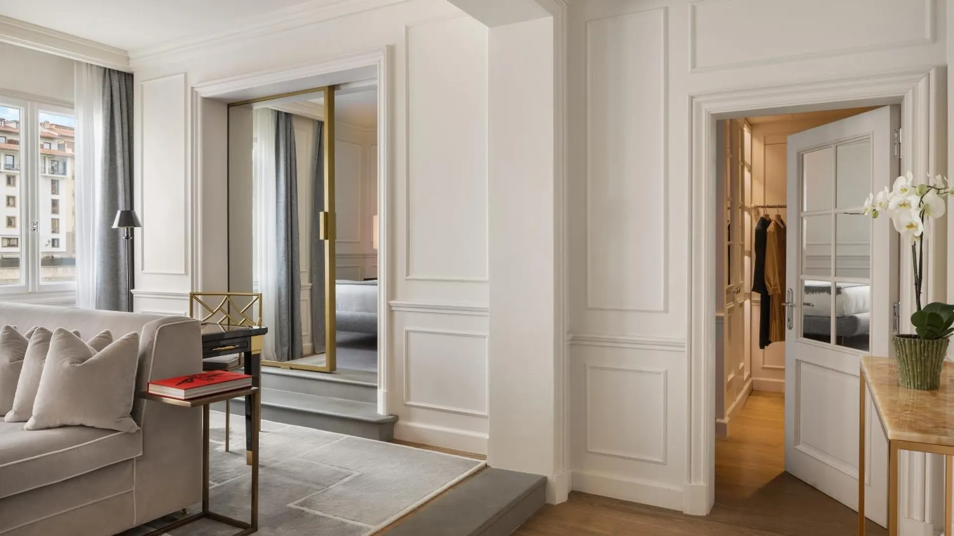 Lungarno Luxury Apartments - By Lungarno Collection Florence 0*,  Italy